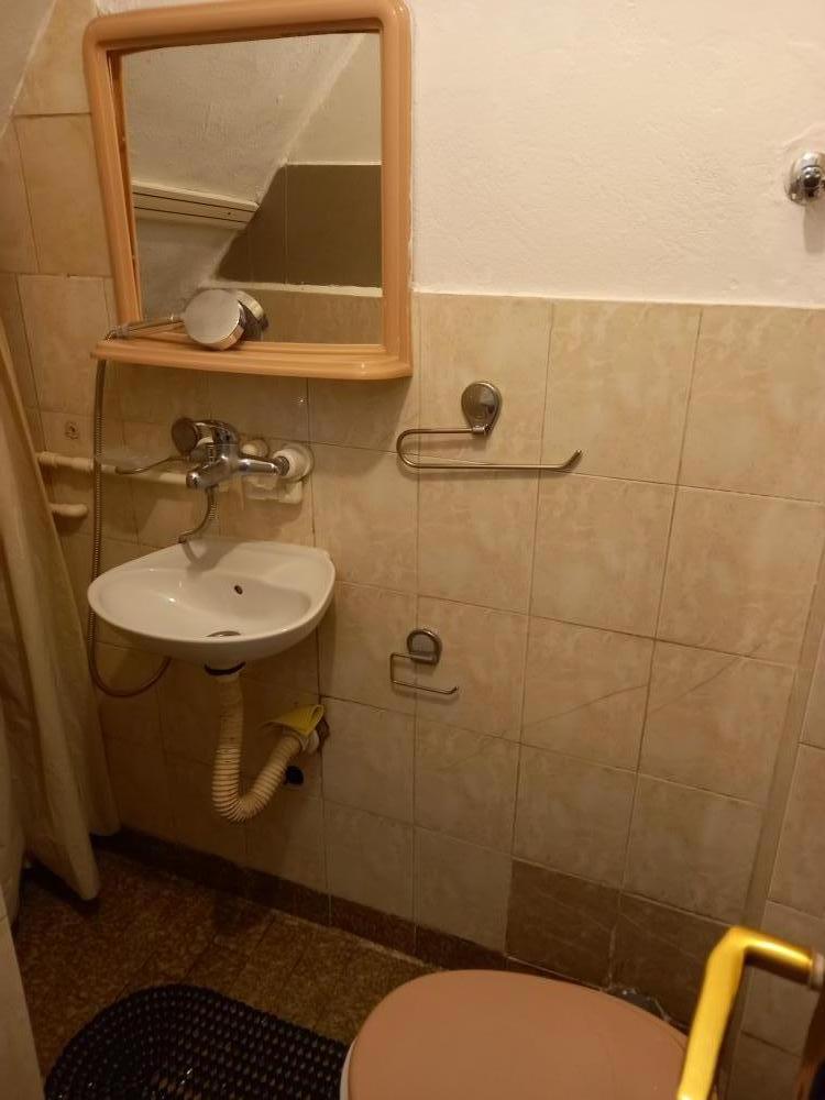 Slika 2 - Sindjelicev Trg 16, Jednosoban stan za izdavanje, 20m2, 175€