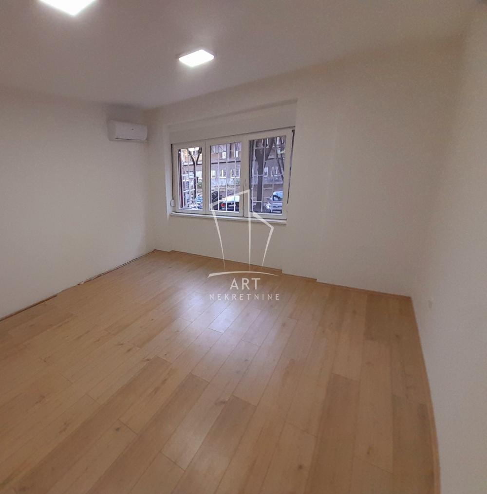 Glavna slika -Palmotićeva,  Lokal za izdavanje, 42m2, 700€