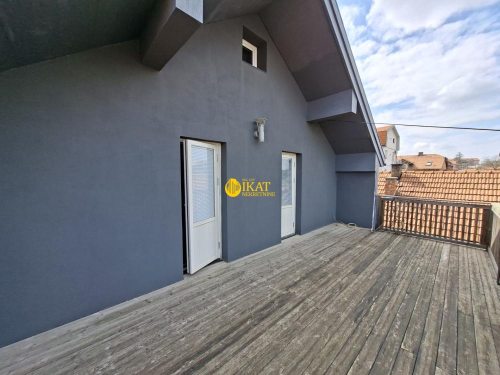 Slika 2 - Nabokovljeva, Kuća na prodaju, 250m2, 378.000€