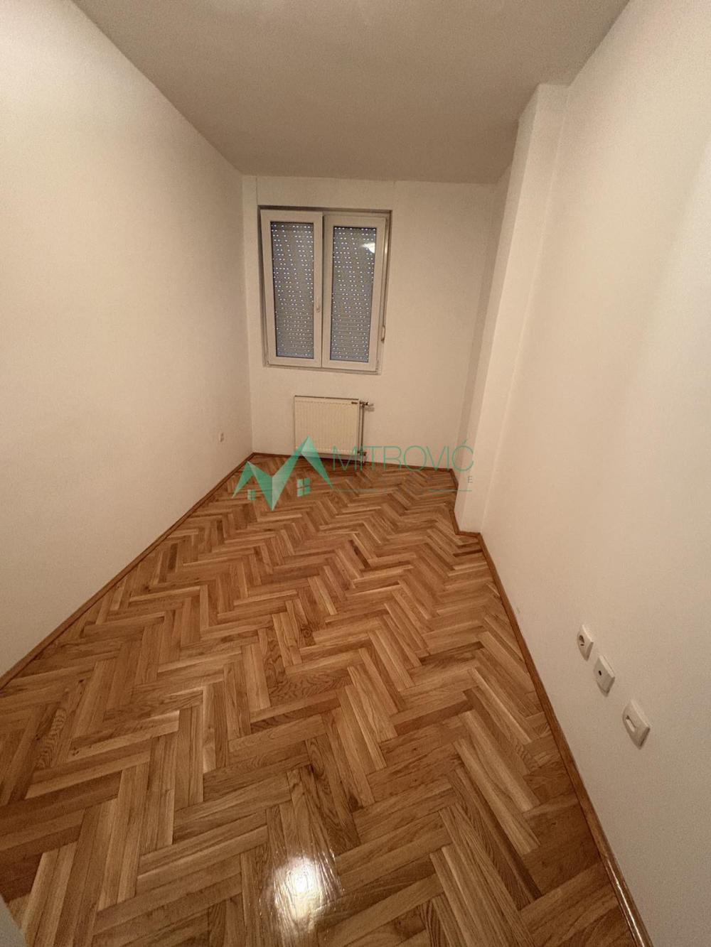 Slika 1 - Trosoban stan za izdavanje, 64m2, 400€