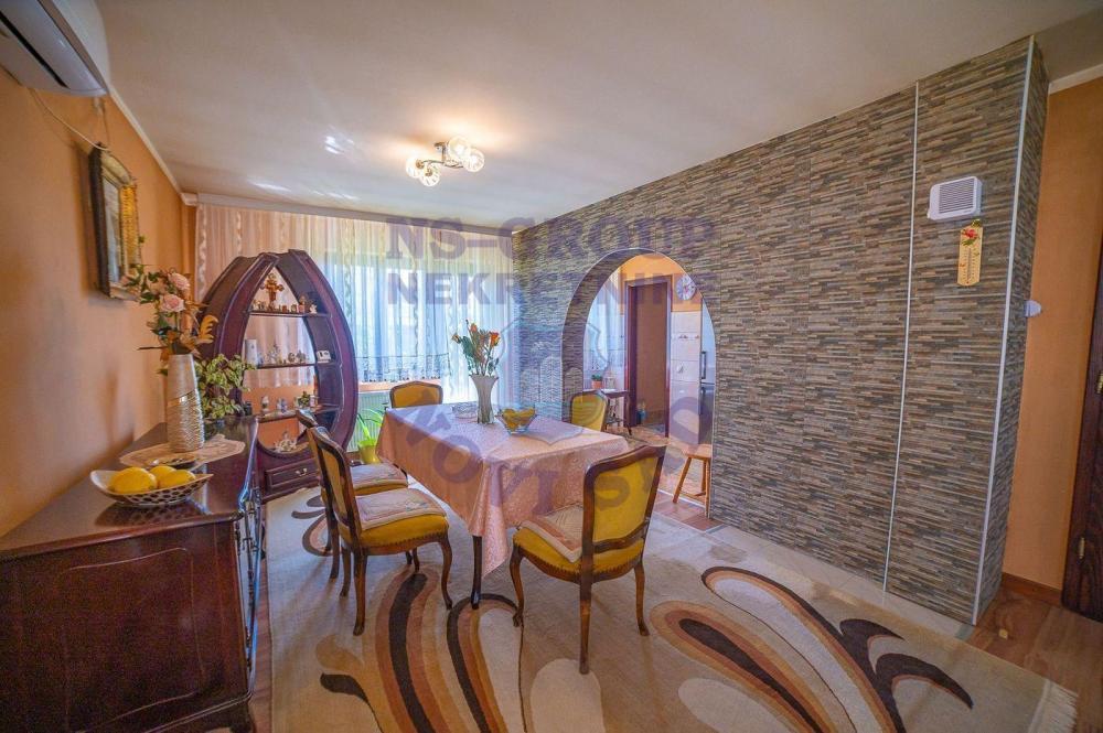 Glavna slika - Kuća na prodaju, 161m2, 254.620€