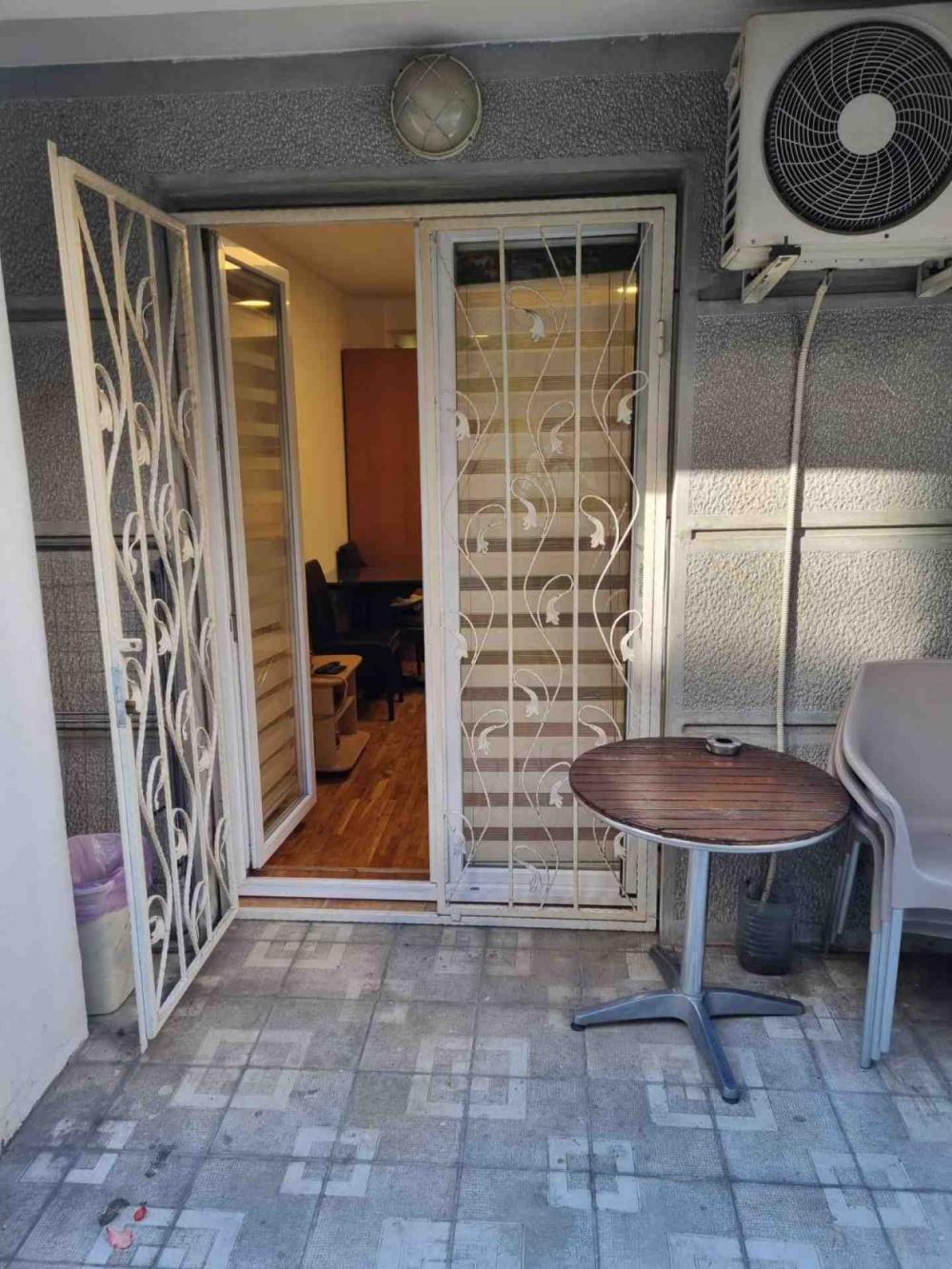 Slika 9 - Bulevar oslobođenja, Jednoiposoban stan za izdavanje, 30m2, 350€