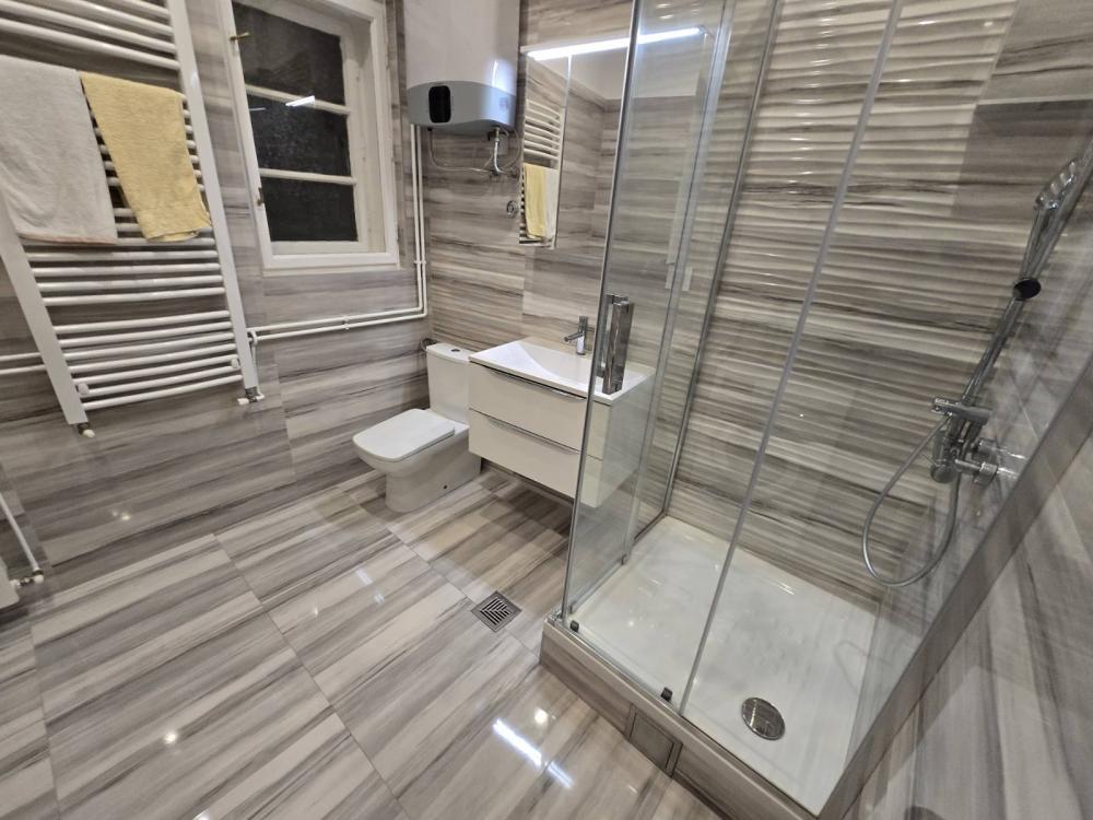 Slika 8 - Nušićeva, Dvosoban stan za izdavanje, 60m2, 1.100€