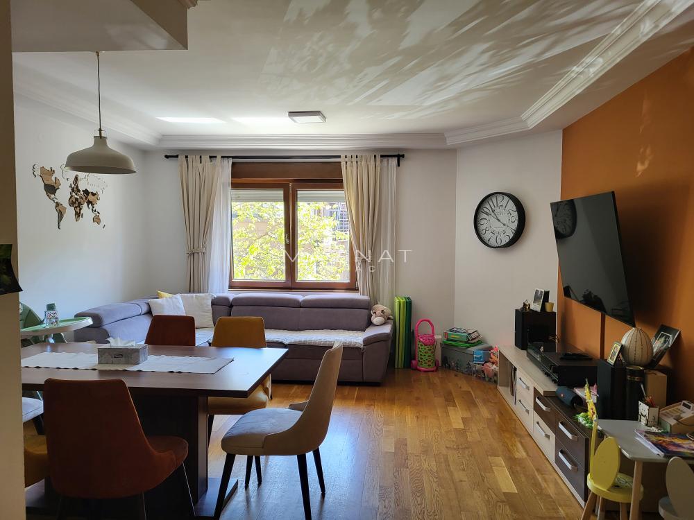 Glavna slika -Toplička, Trosoban stan na prodaju, 75m2, 295.000€