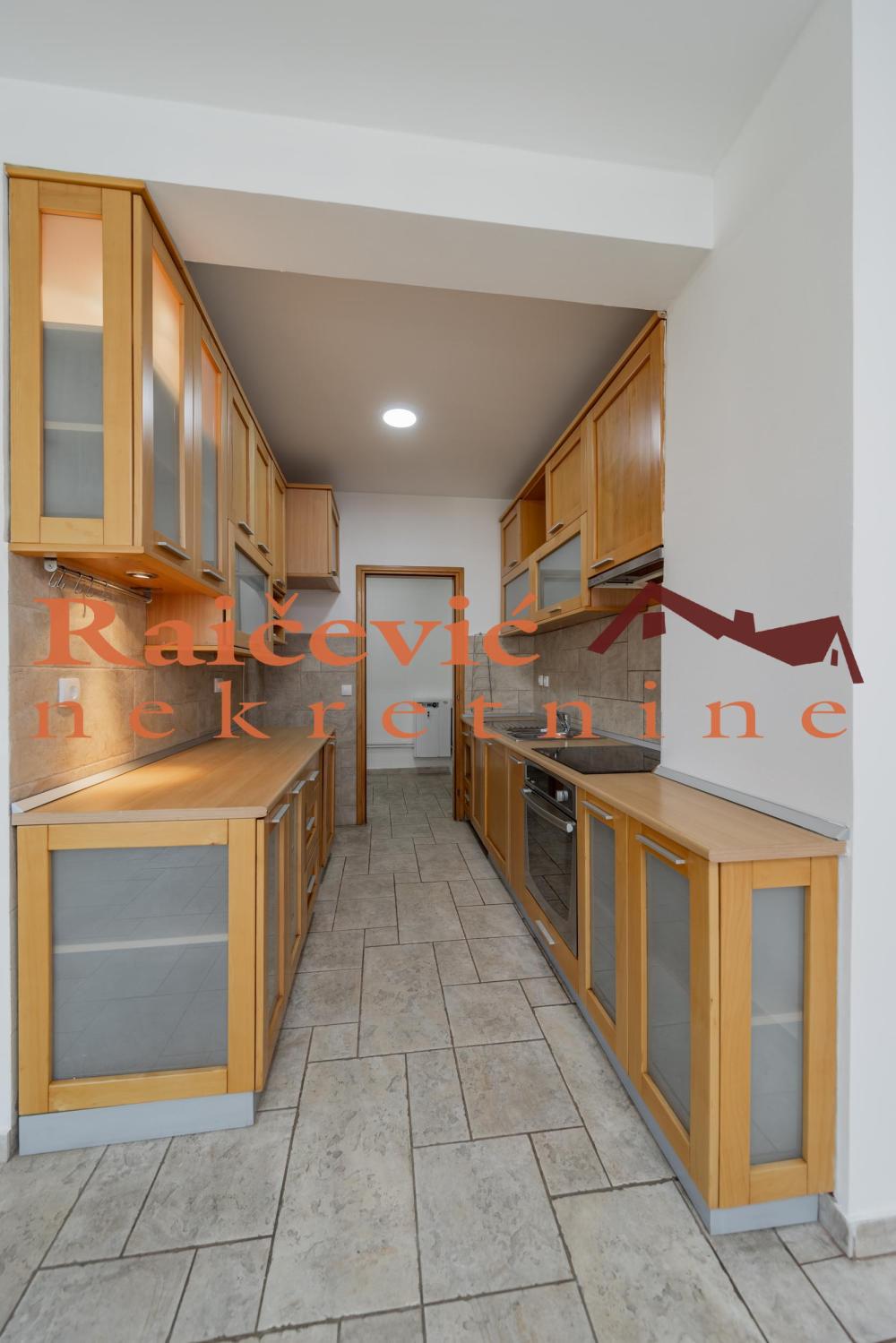 Slika 4 - Zivka Davidovica, Trosoban stan na prodaju, 90m2, 270.000€