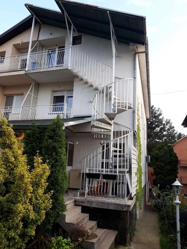 Slika 1 -  Kuća na prodaju, 250m2, 240.000€