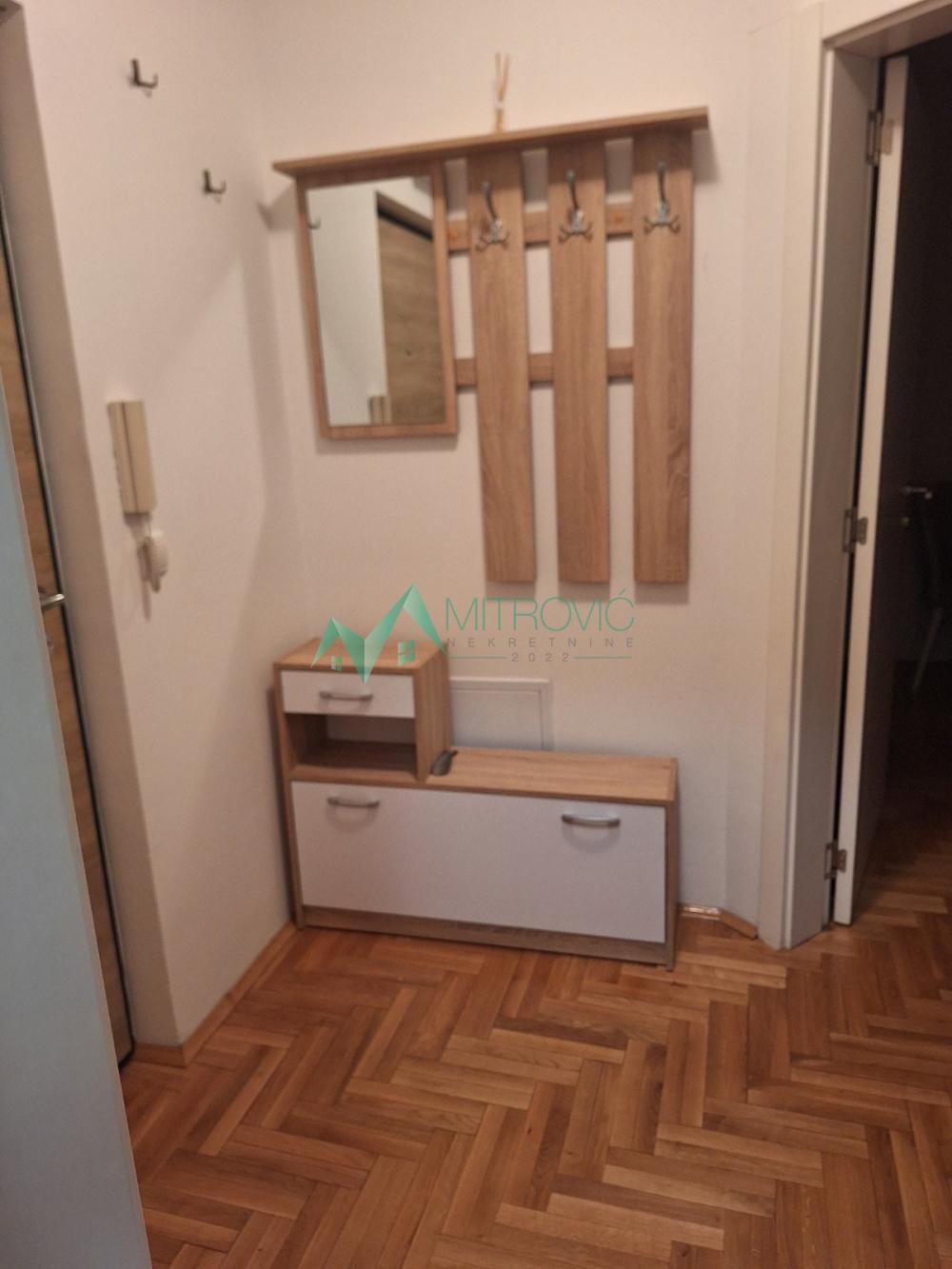 Slika 8 - Jednoiposoban stan za izdavanje, 40m2, 400€