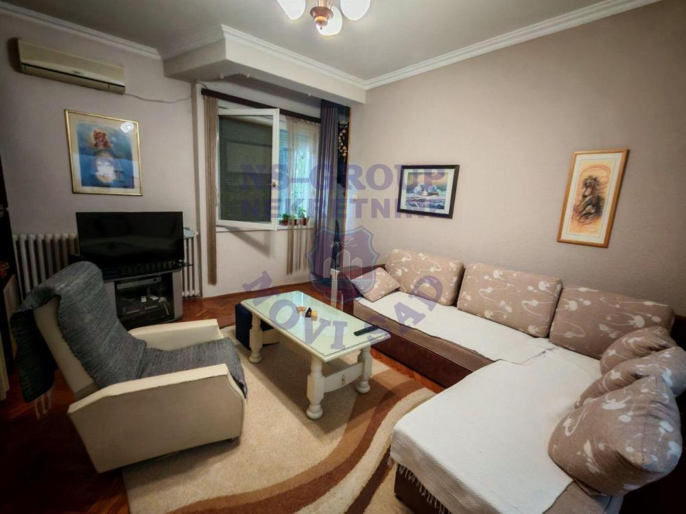 Glavna slika -Četvorosoban stan na prodaju, 98m2, 324.450€