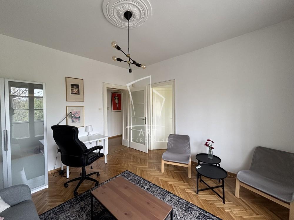 Slika 1 - Džordža Vašingtona, Trosoban stan za izdavanje, 61m2, 870€