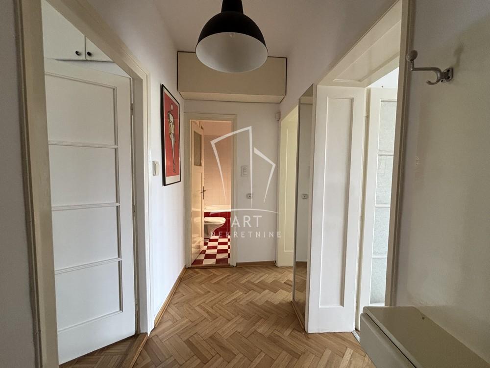 Slika 7 - Džordža Vašingtona, Trosoban stan za izdavanje, 61m2, 870€