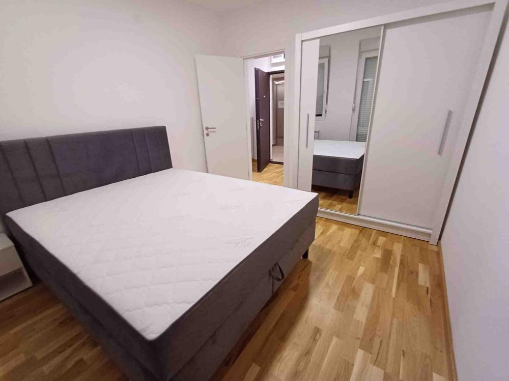 Slika 2 - Milorada Miškovića, Trosoban stan za izdavanje, 50m2, 600€