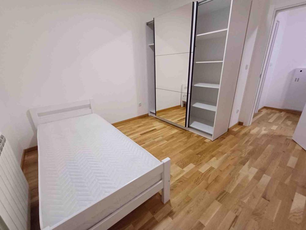 Slika 3 - Milorada Miškovića, Trosoban stan za izdavanje, 50m2, 600€