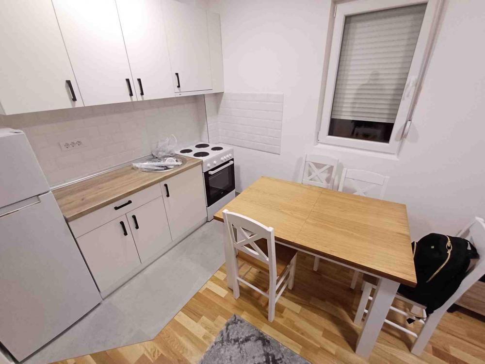 Slika 1 - Milorada Miškovića, Trosoban stan za izdavanje, 50m2, 600€