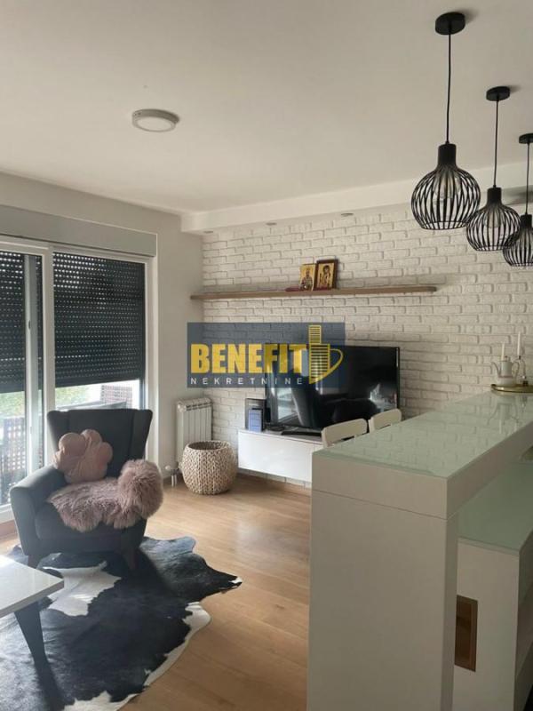 Slika 1 - Dvosoban stan za izdavanje, 49m2, 800€