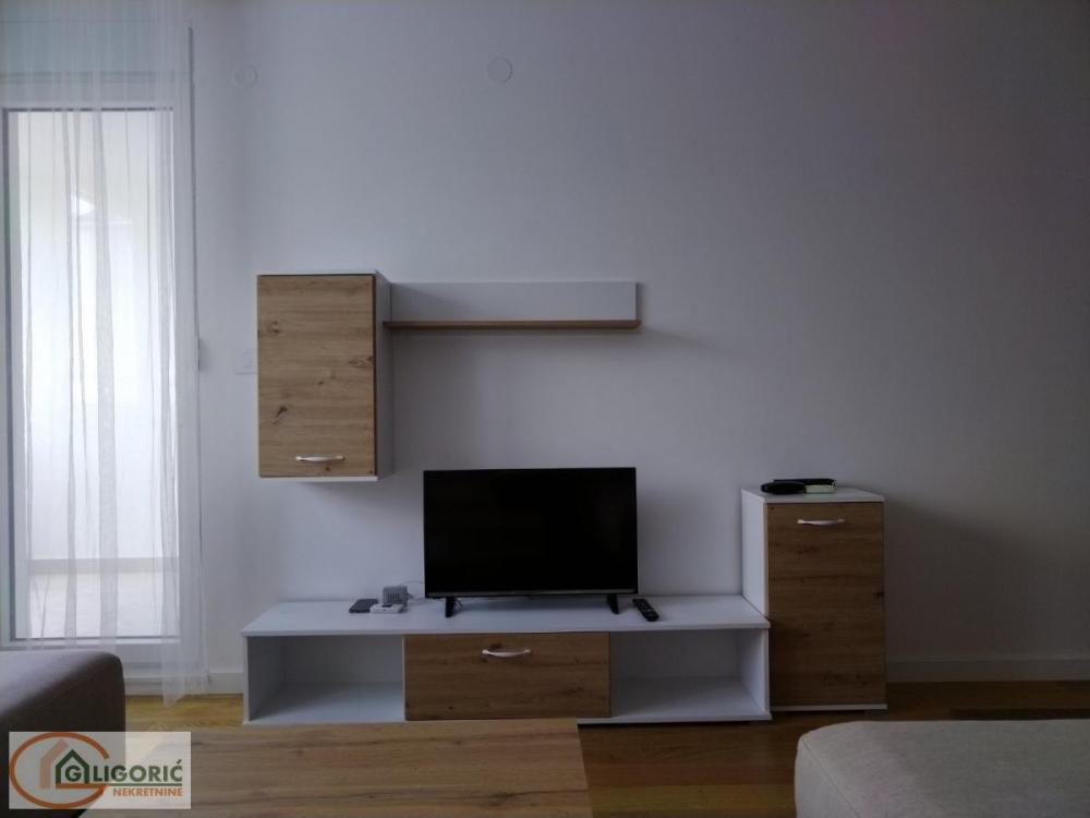 Slika 3 - Čelopečka, Dvoiposoban stan za izdavanje, 61m2, 1.000€