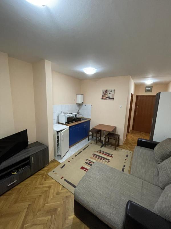 Slika 3 - Jednosoban stan za izdavanje, 25m2, 250€