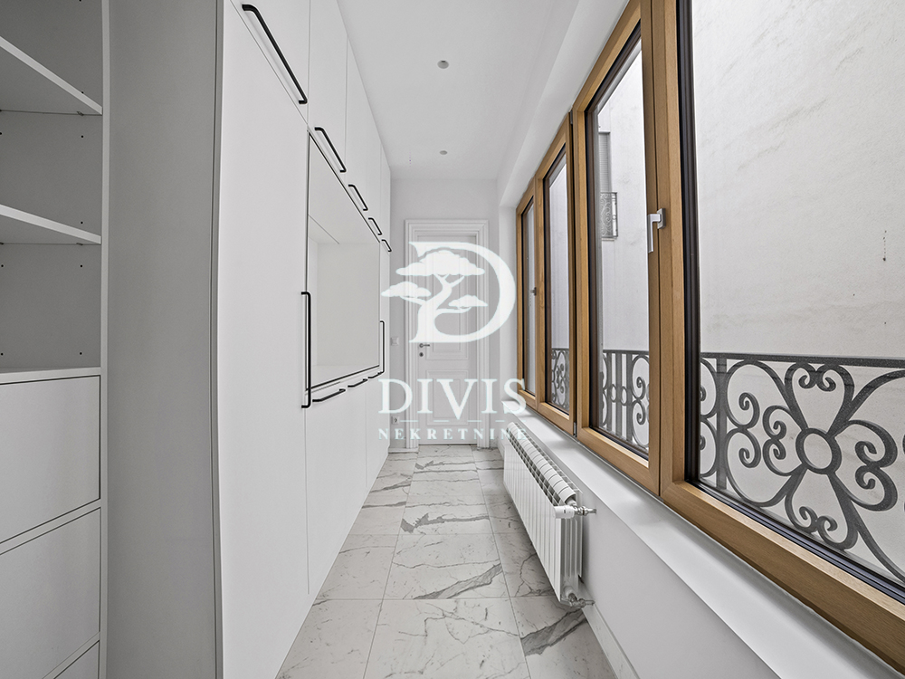 Slika 11 - Mome Kapora, Četvorosoban stan na prodaju, 207m2, 1.750.000€