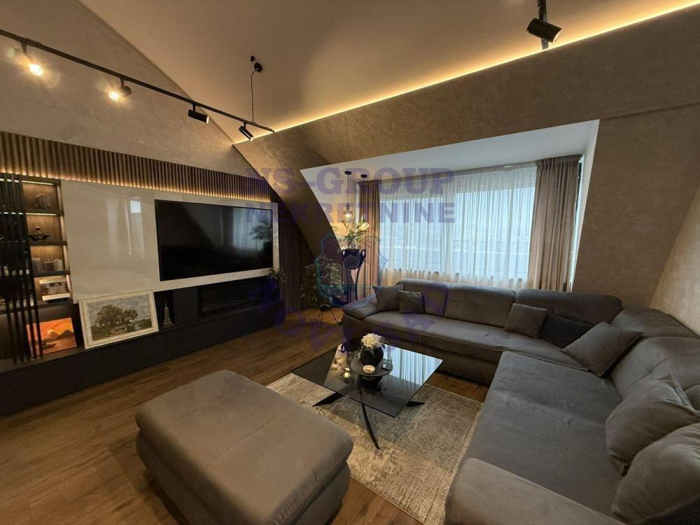 Glavna slika -Četvorosoban stan na prodaju, 167m2, 1.418.310€