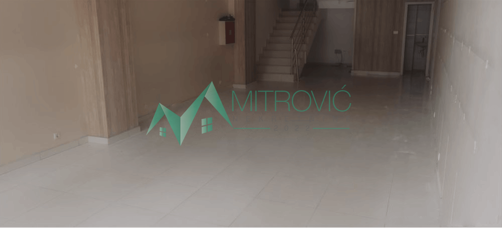 Slika 1 -  Lokal za izdavanje, 129m2, 2.300€