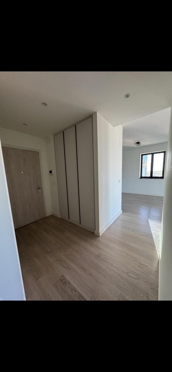 Slika 2 - Luke Ćelovića Trebinjca, Četvorosoban stan za izdavanje, 110m2, 2.200€