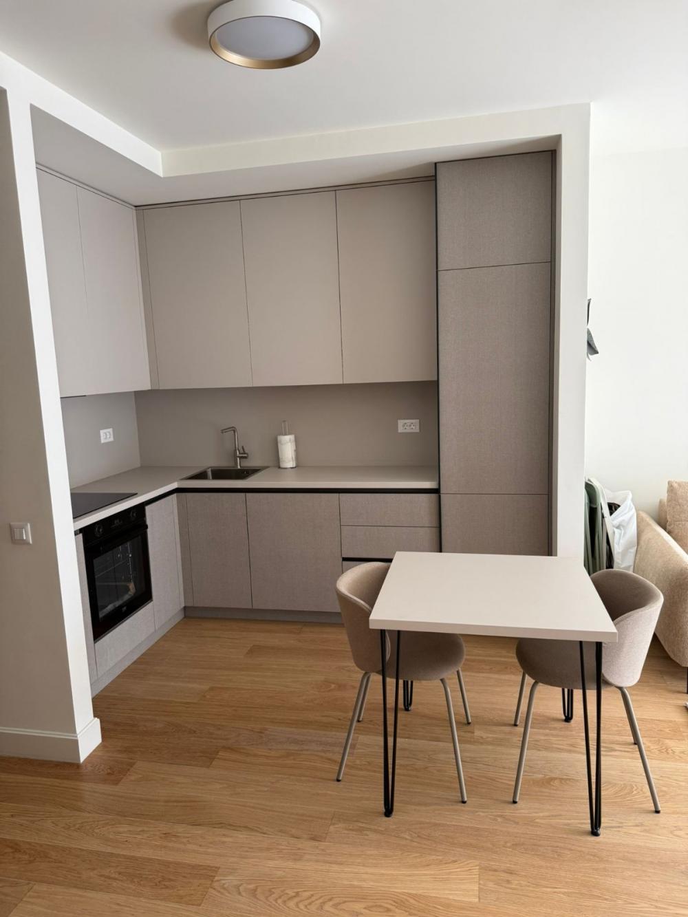 Slika 2 - Omladinskih brigada, Dvosoban stan za izdavanje, 53m2, 950€