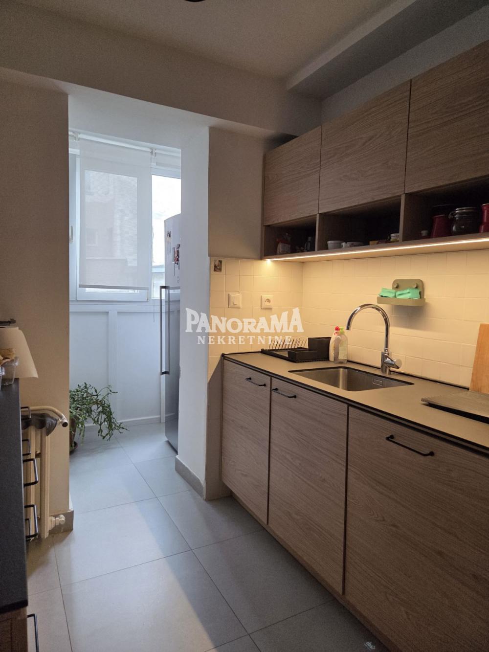 Slika 1 - Gundulićev Venac, Trosoban stan na prodaju, 86m2, 380.000€