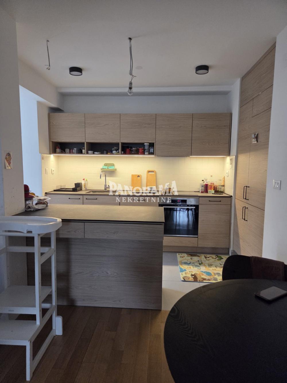 Slika 2 - Gundulićev Venac, Trosoban stan na prodaju, 86m2, 380.000€