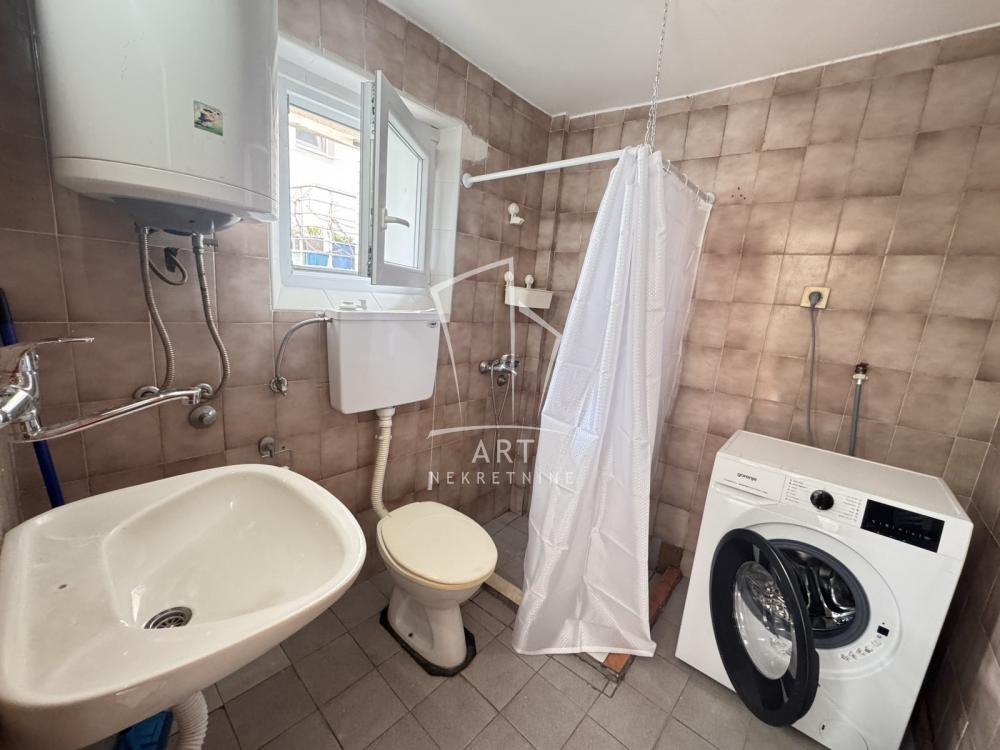 Slika 5 - Devojačka, Dvosoban stan za izdavanje, 68m2, 300€