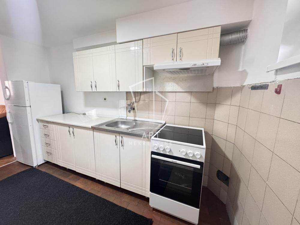 Slika 4 - Devojačka, Dvosoban stan za izdavanje, 68m2, 300€