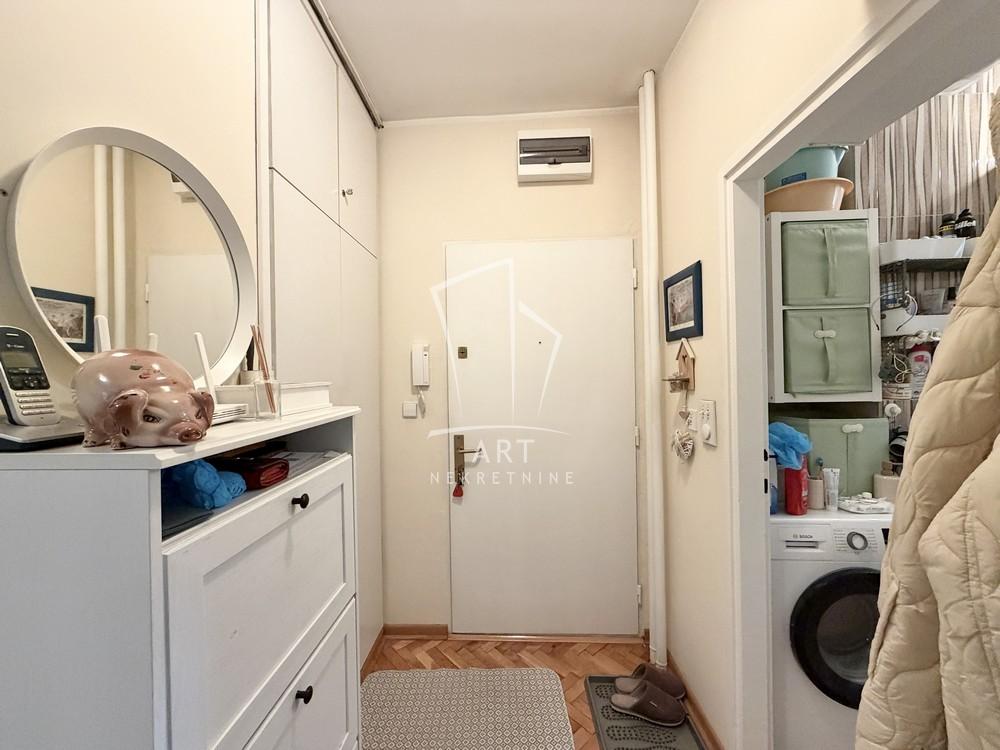 Slika 11 - Milorada Šapčanina, Jednoiposoban stan na prodaju, 38m2, 190.000€