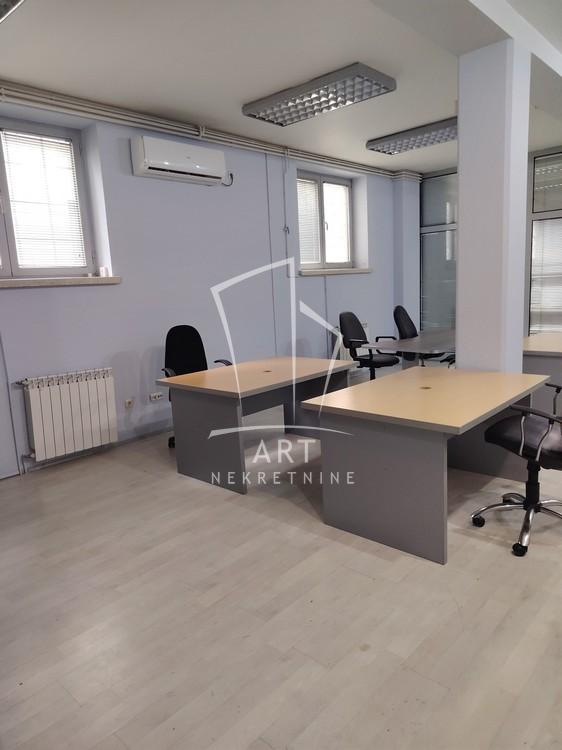 Slika 5 - Makenzijeva,  Lokal za izdavanje, 145m2, 2.000€