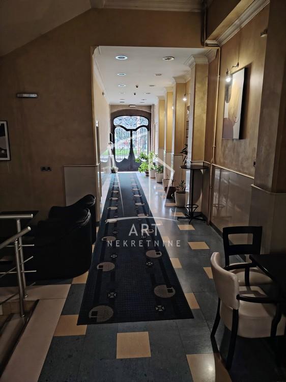 Slika 8 - Makenzijeva,  Lokal za izdavanje, 145m2, 2.000€