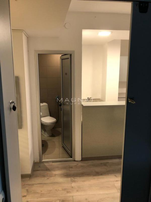 Slika 8 - Blagoja Parovića,  Lokal za izdavanje, 93m2, 1.000€