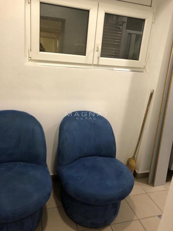 Slika 9 - Blagoja Parovića,  Lokal za izdavanje, 93m2, 1.000€