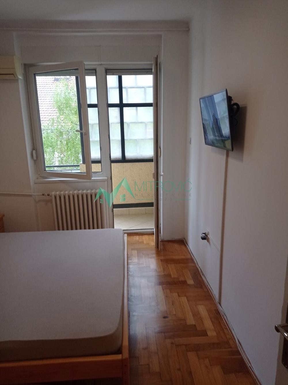 Slika 2 - Trosoban stan za izdavanje, 82m2, 800€