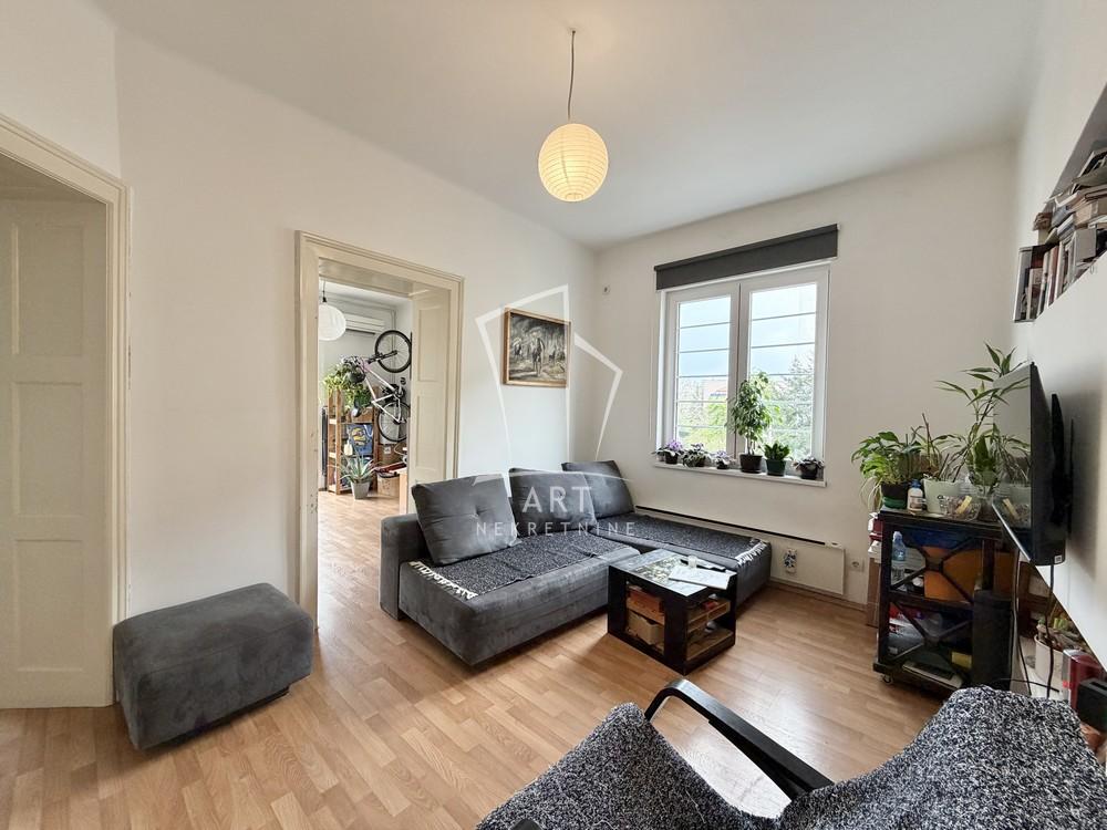 Slika 1 - Starine Novaka, Trosoban stan na prodaju, 60m2, 310.000€