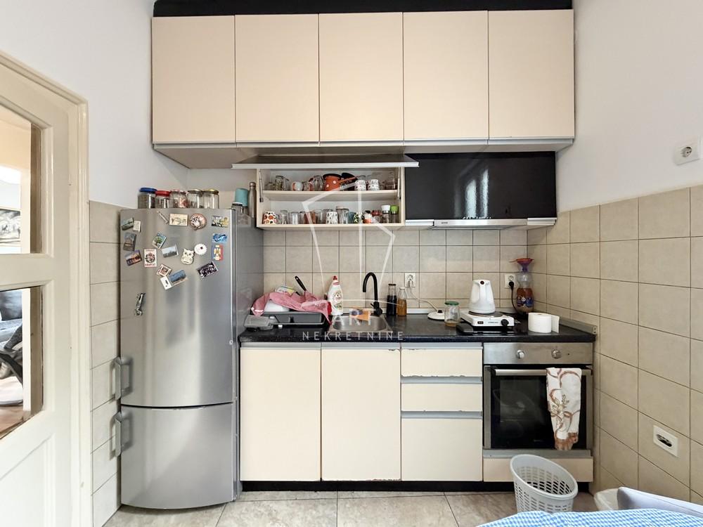 Slika 3 - Starine Novaka, Trosoban stan na prodaju, 60m2, 310.000€