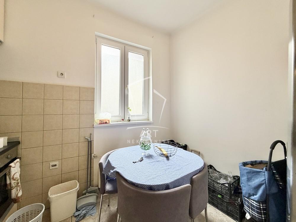 Slika 5 - Starine Novaka, Trosoban stan na prodaju, 60m2, 310.000€