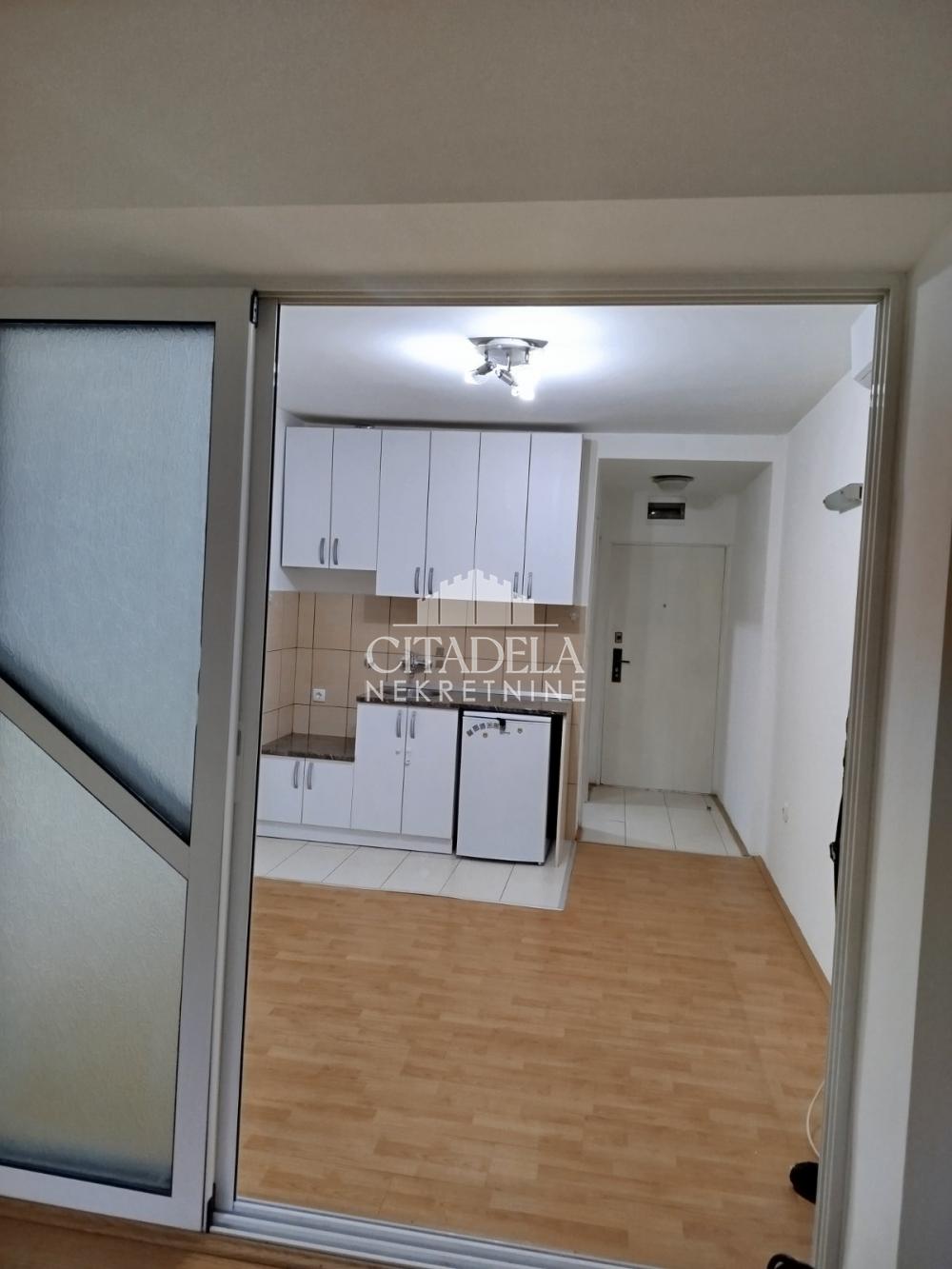 Slika 2 - 1. maja,  Stan na prodaju, 21m2, 53.000€