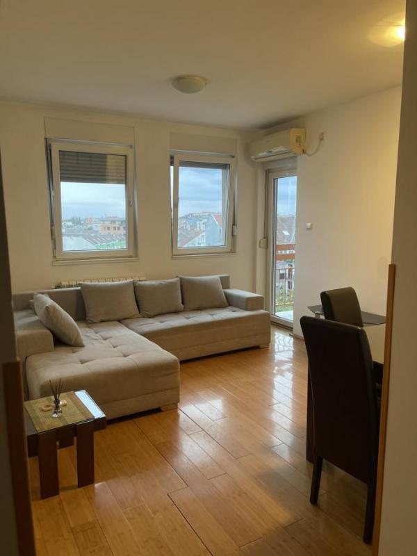 Glavna slika -Dvosoban stan za izdavanje, 41m2, 380€