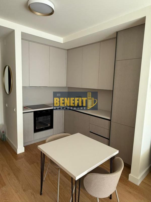 Slika 3 - Dvosoban stan za izdavanje, 53m2, 950€