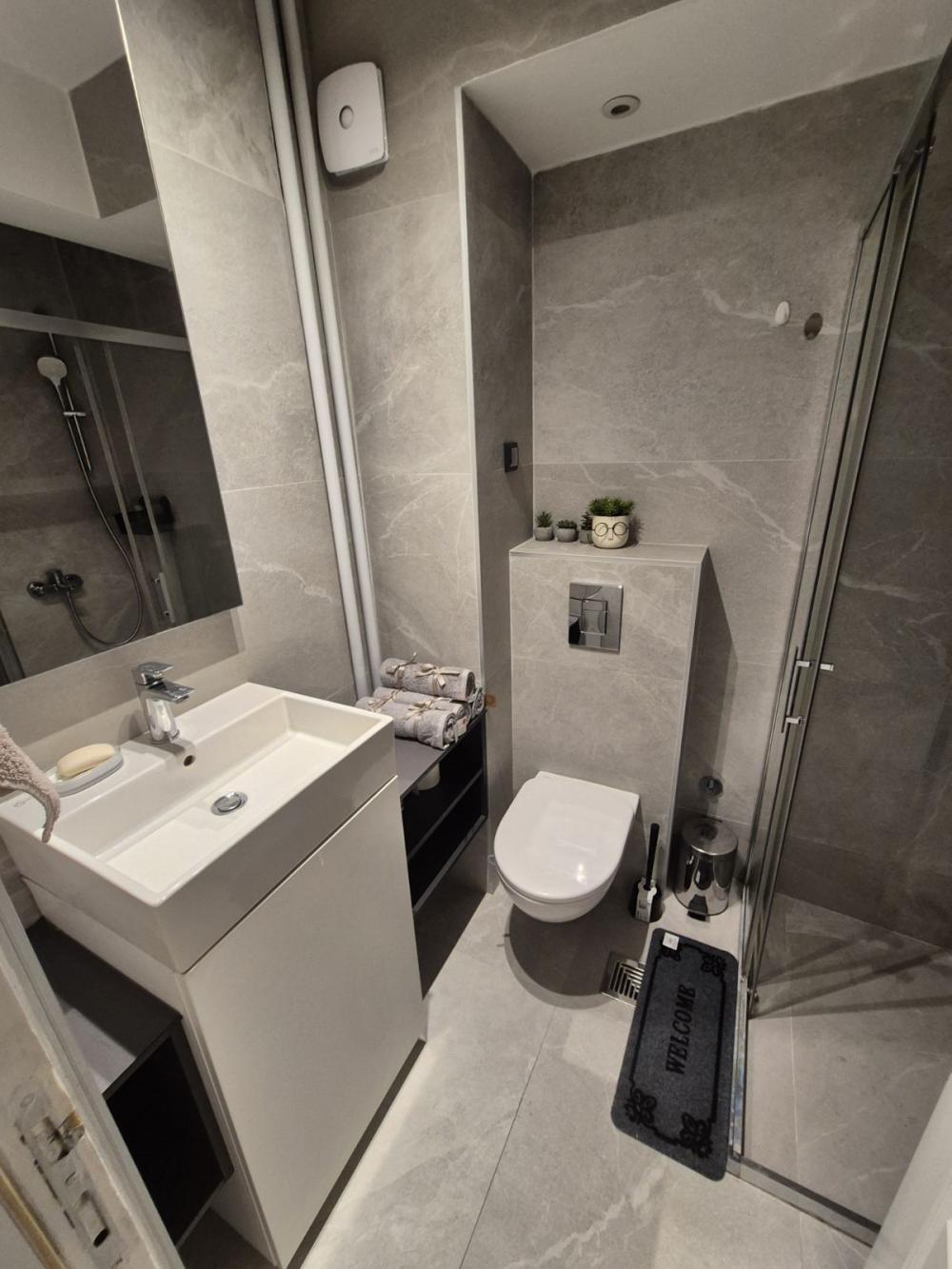 Slika 9 - Kneza Danila, Dvosoban stan za izdavanje, 65m2, 850€