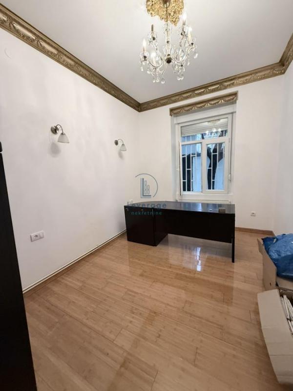 Slika 1 - Zmaj Jovina,  Lokal za izdavanje, 47m2, 750€