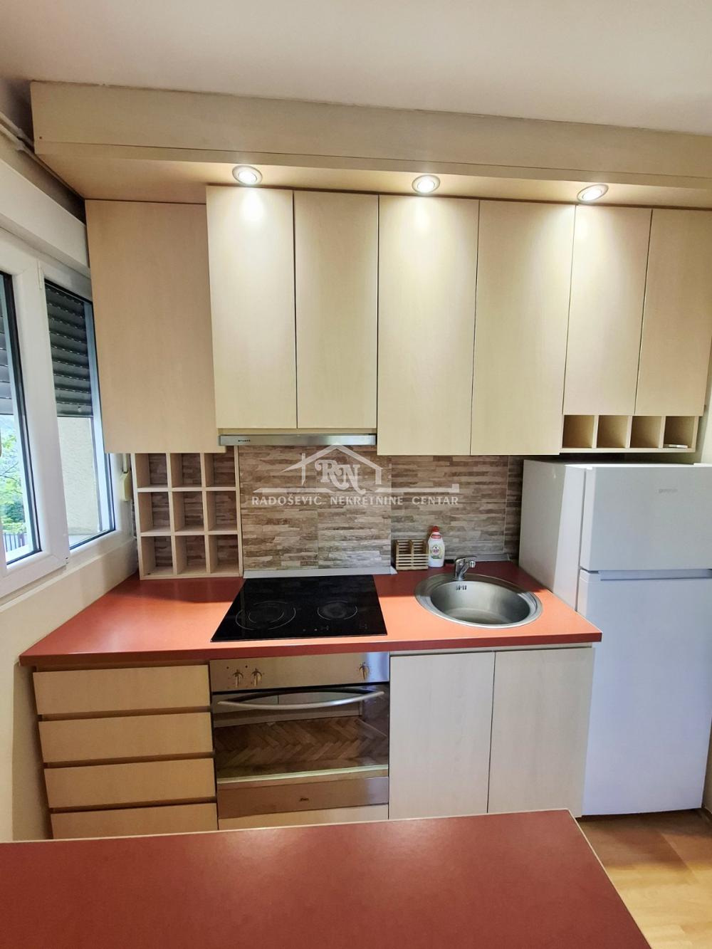 Slika 2 - Marijane Gregoran, Jednoiposoban stan za izdavanje, 40m2, 400€