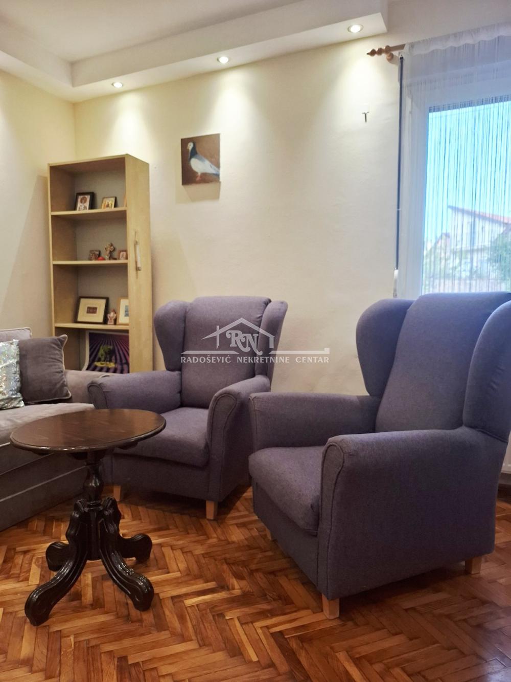 Slika 4 - Marijane Gregoran, Jednoiposoban stan za izdavanje, 40m2, 400€