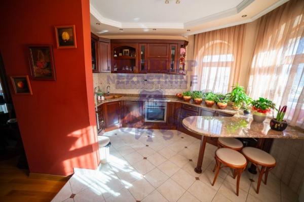 Slika 4 - Kuća na prodaju, 701m2, 2.132.100€