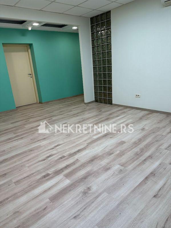 Slika 6 - Cara Uroša,  Lokal za izdavanje, 90m2, 1.500€