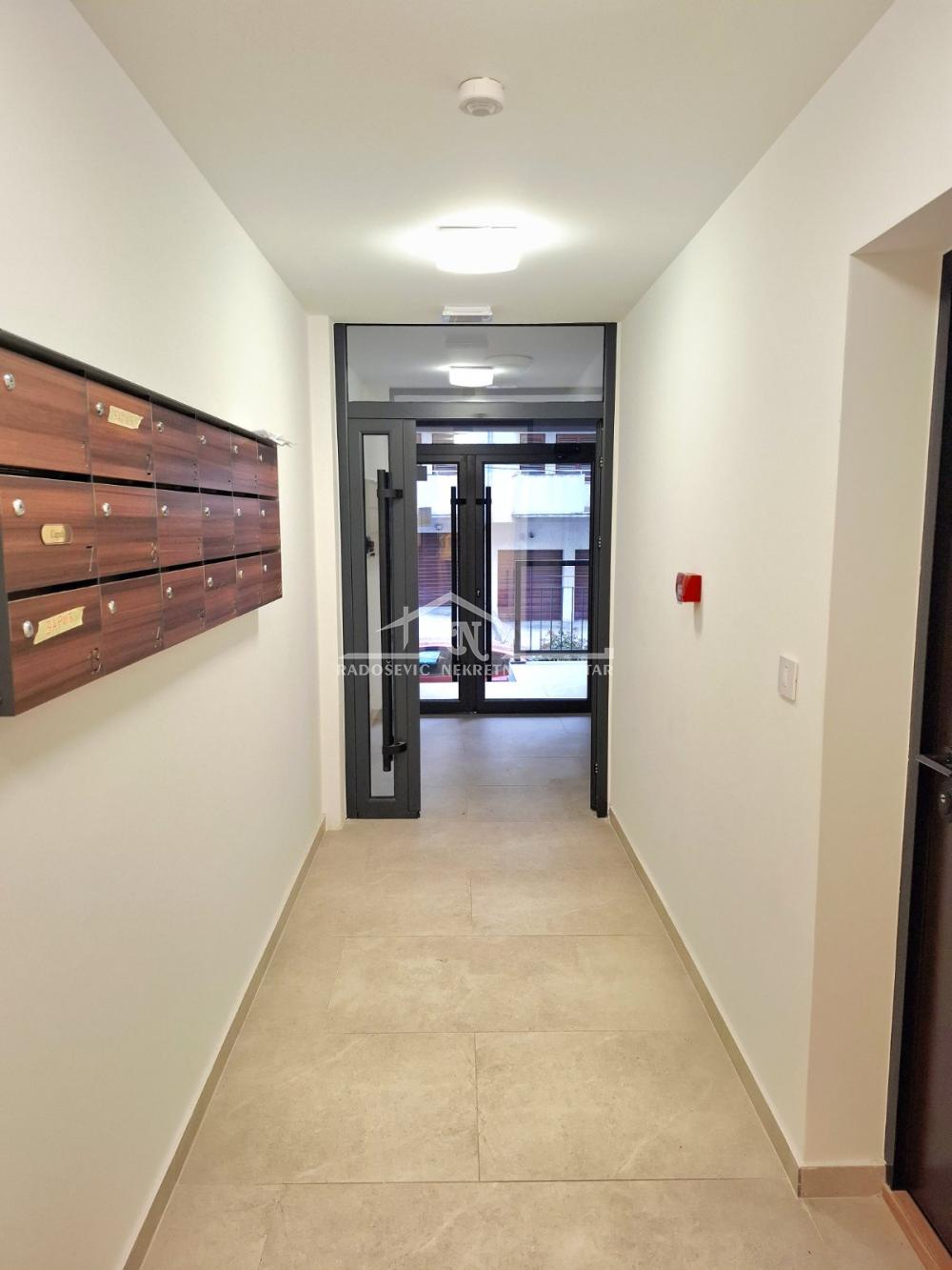 Slika 10 - Čiče Romanijskog, Jednoiposoban stan za izdavanje, 49m2, 600€