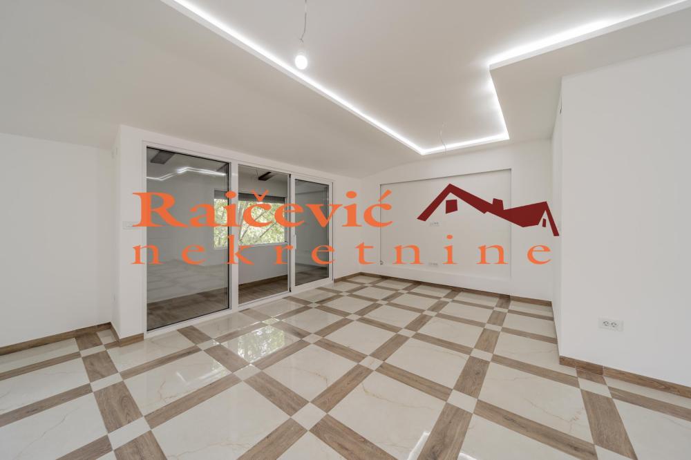 Slika 3 - Mise Vujica, Trosoban stan na prodaju, 83m2, 237.500€