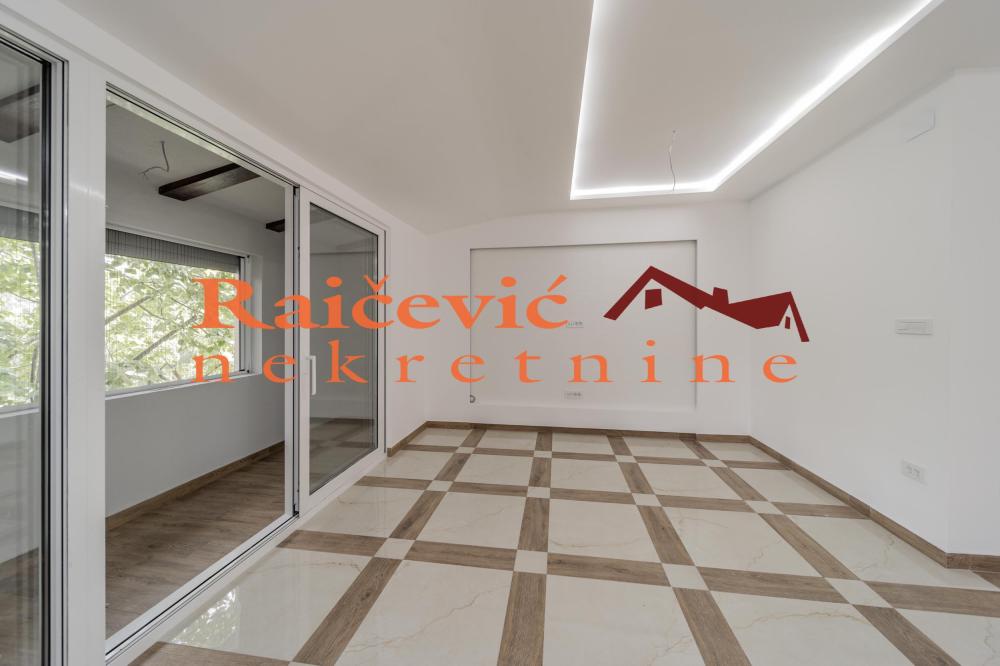 Slika 4 - Mise Vujica, Trosoban stan na prodaju, 83m2, 237.500€